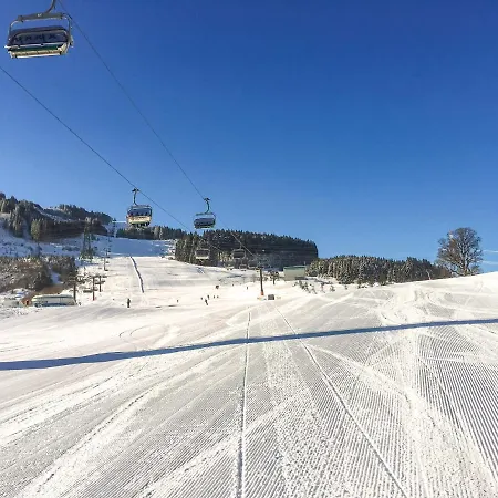 An Der Piste Капрун