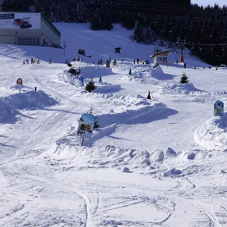 아파트 An Der Piste 카프룬
